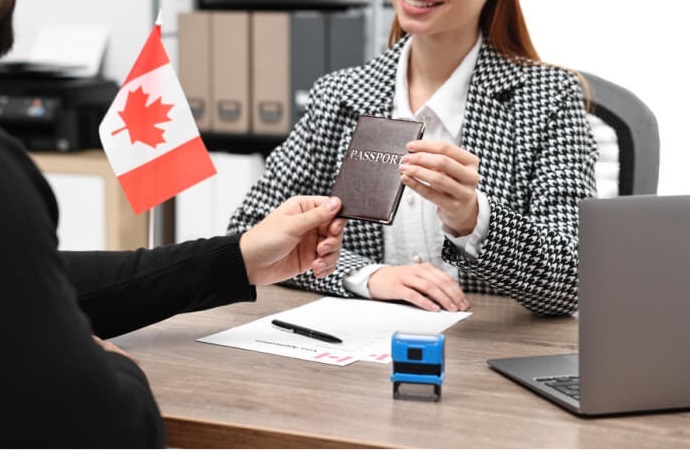 مهاجرت به کانادا
