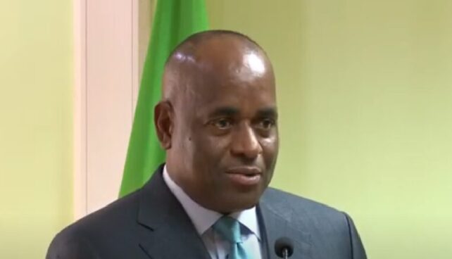 بازگشت امتیاز سفر بدون ویزا به انگلستان برای دومینیکا